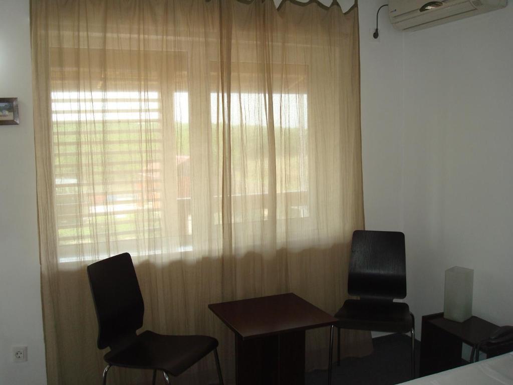 Pension Oasis Costinesti Luaran gambar